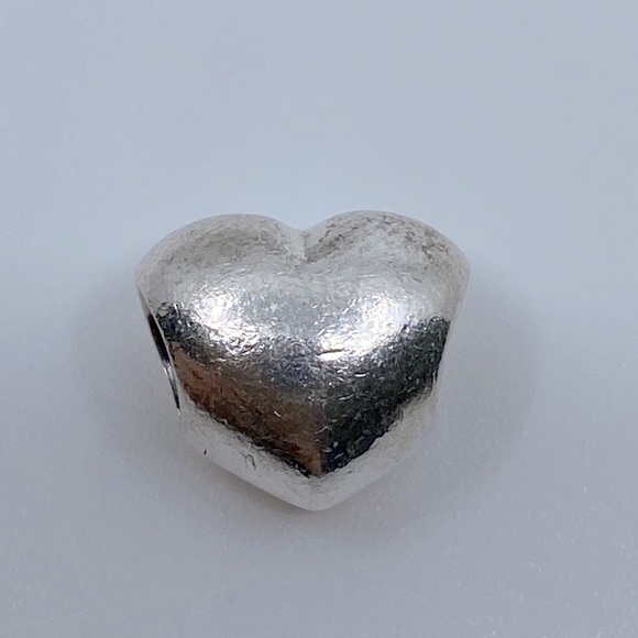 Pandora heart Charm - Picture 2 of 4